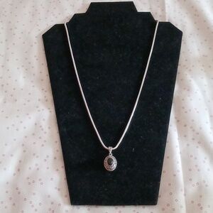 Vintage 925 Silver Onyx Stone Crystal Pendant Necklace